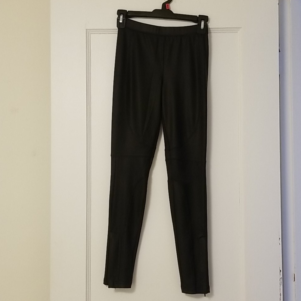 Leather leggings